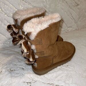 UGG Bailey Bow Velvet Ribbon Faux Fur
Lined Boot (Women)